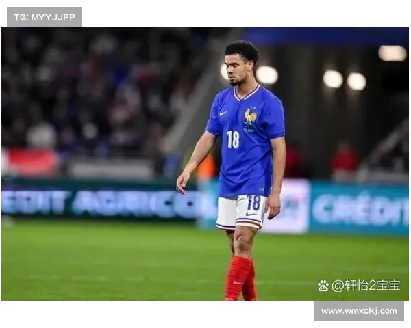 巴黎圣日耳曼管理挑战:豪购与团队合作的平衡 巴黎圣日耳曼管理挑战:豪购与团队合作的平衡